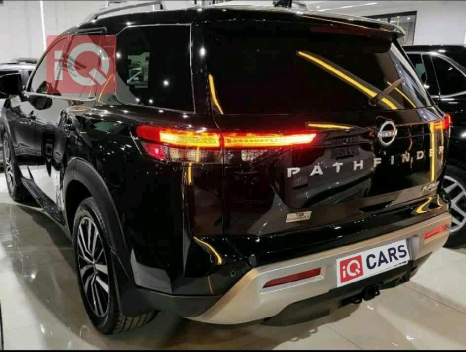 نيسان باثفايندر